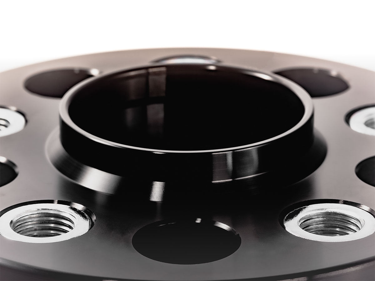Spurverbreiterung Distanzscheibe System B+ 20 mm pro Rad BMW 1502-2002 (E10/E20) Spurverbreiterung Distanzscheibe System B+ 20 mm pro Rad BMW 1502-2002 (E10/E20)